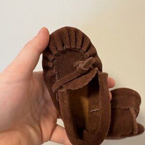 Baby Moccasins Brown Made in Canada NWT Size 4